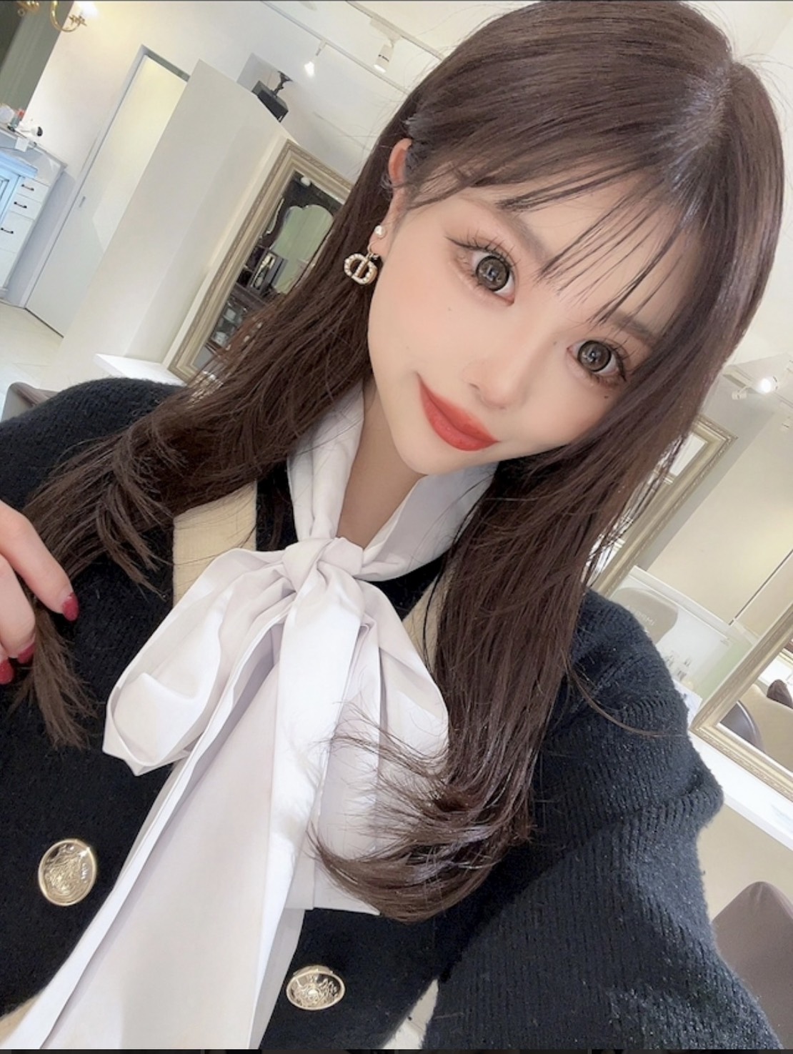 あや